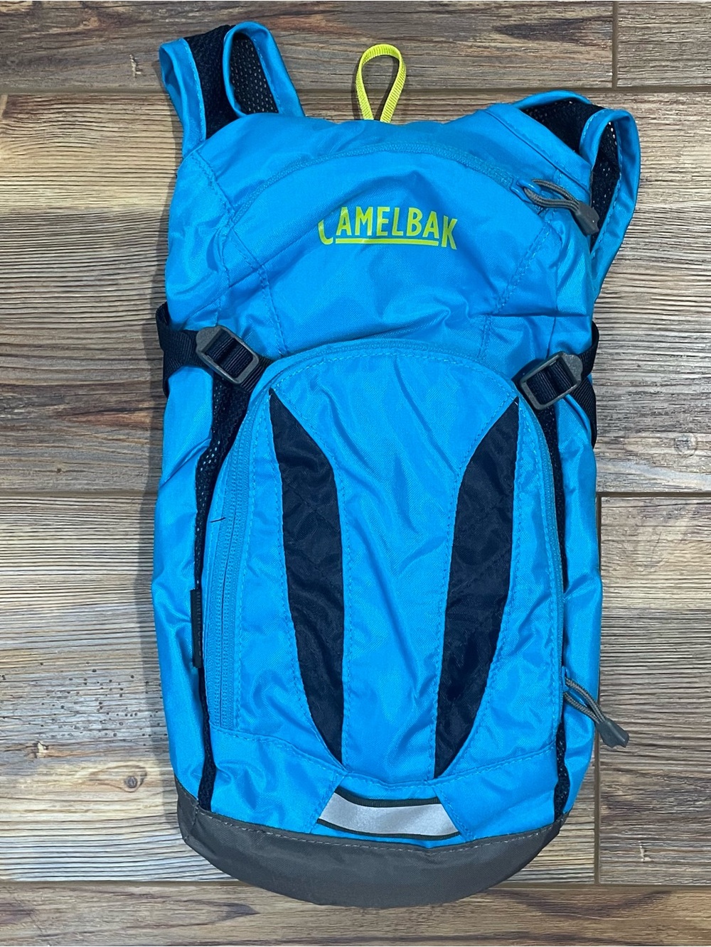 CAMELBAK Mini Mule Kids Hiking Backpack Bright Blue Small Camping Daypack